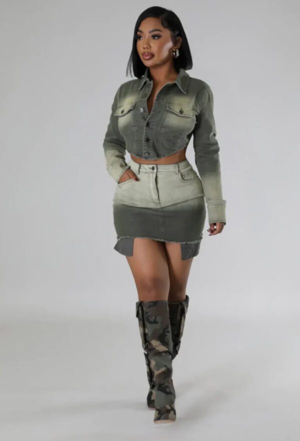 Showing Out Skirt Set