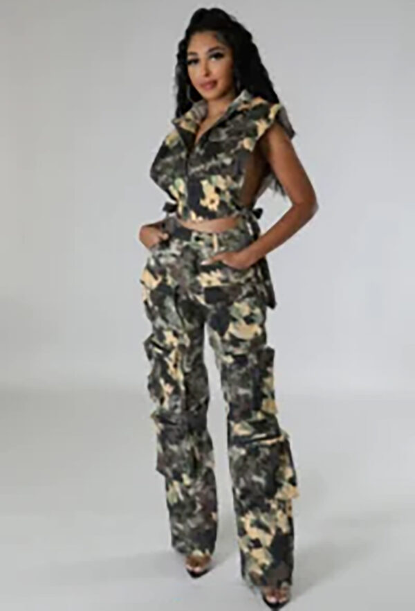Keeping It Camo Pant Set